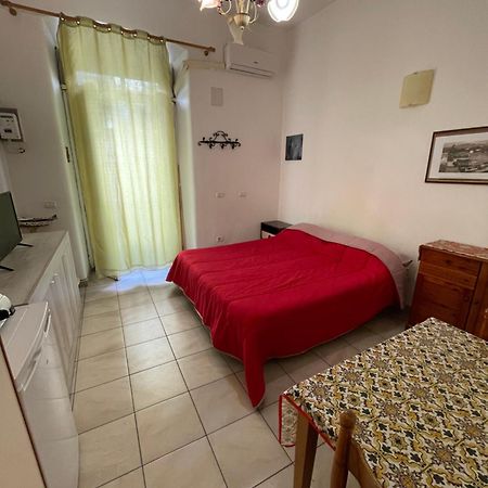 Casa Teatro Greco Villa คาตาเนีย ภายนอก รูปภาพ