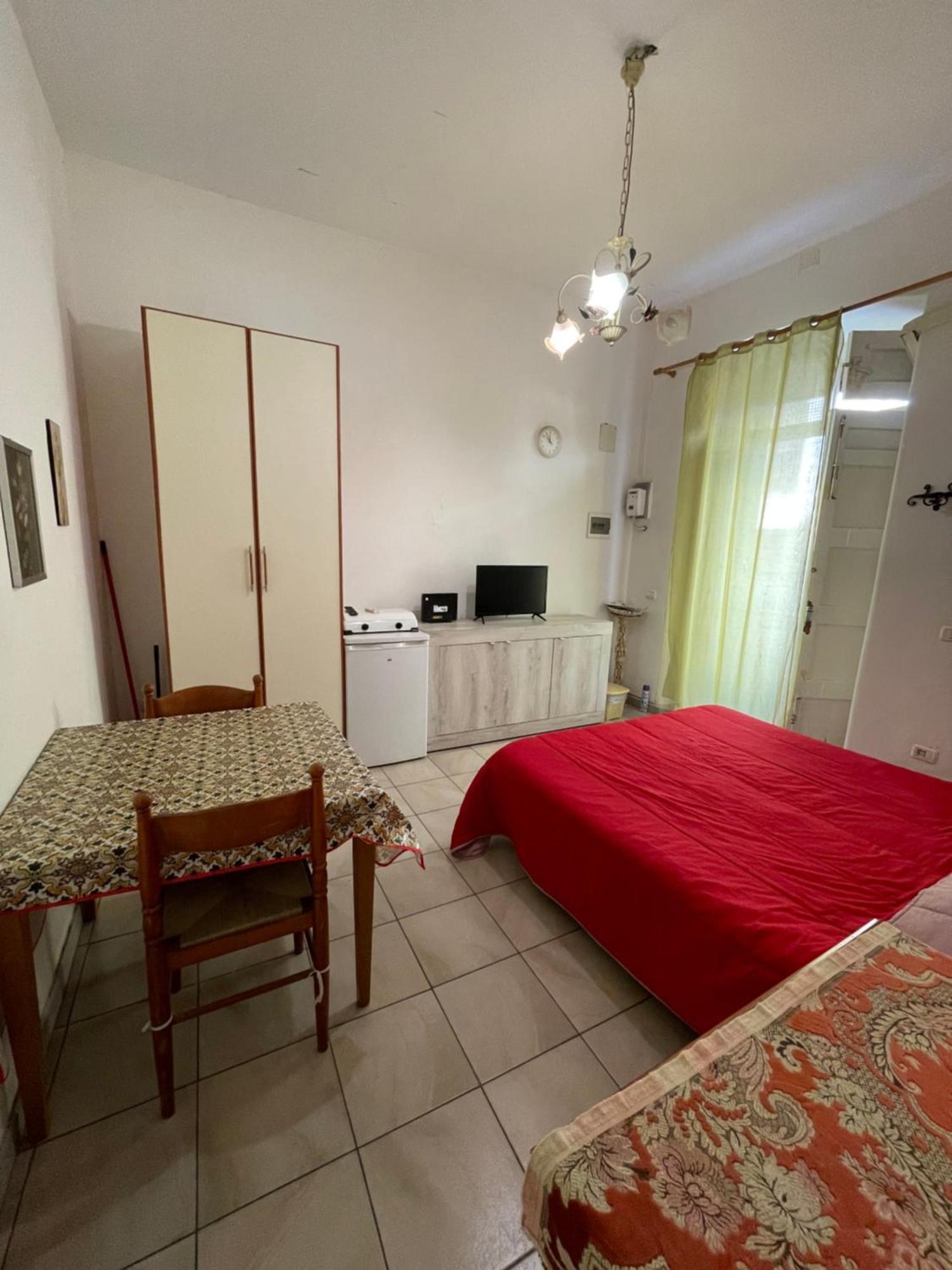 Casa Teatro Greco Villa คาตาเนีย ภายนอก รูปภาพ